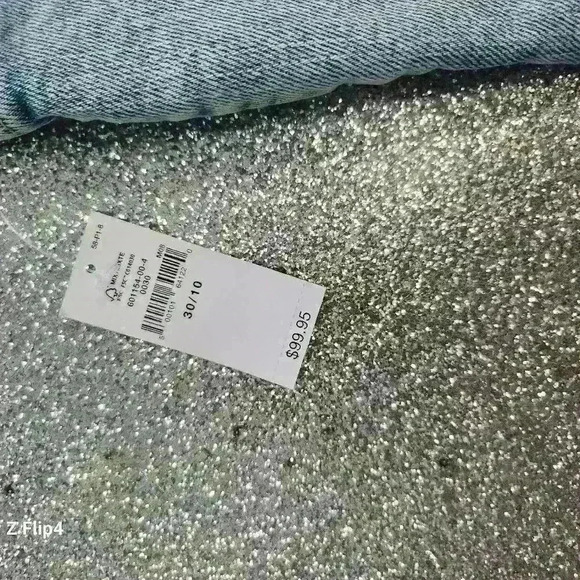 PROJECT GAP Low  Rise Y2K Flare Jeans with Washwell - Picture 6 of 6